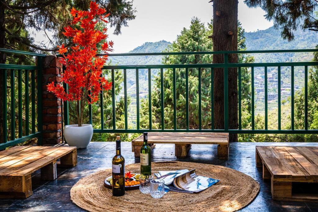 The Hill Story, Entire Chalet, Offbeat,Cozy Mussoorie Exterior foto
