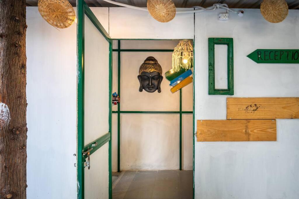 The Hill Story, Entire Chalet, Offbeat,Cozy Mussoorie Exterior foto